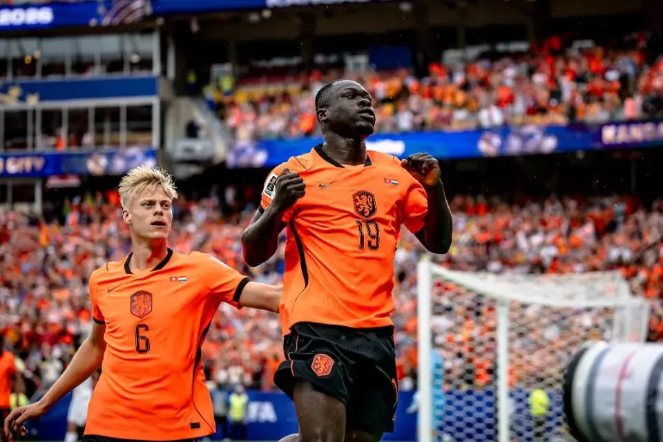 Oranje-Team als Gruppensieger weiter
