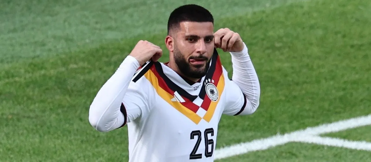 Deniz Undav jubelt nach seinem Treffer