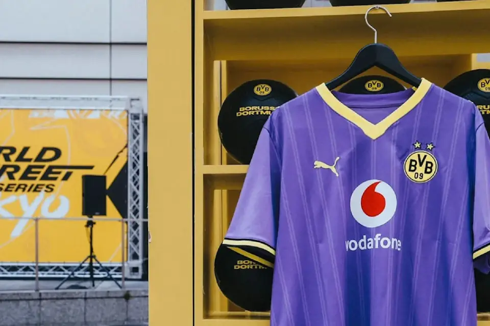 BVB-Ausweichtrikot: Lila und Neongelb &ndash; Fans diskutieren - BILD