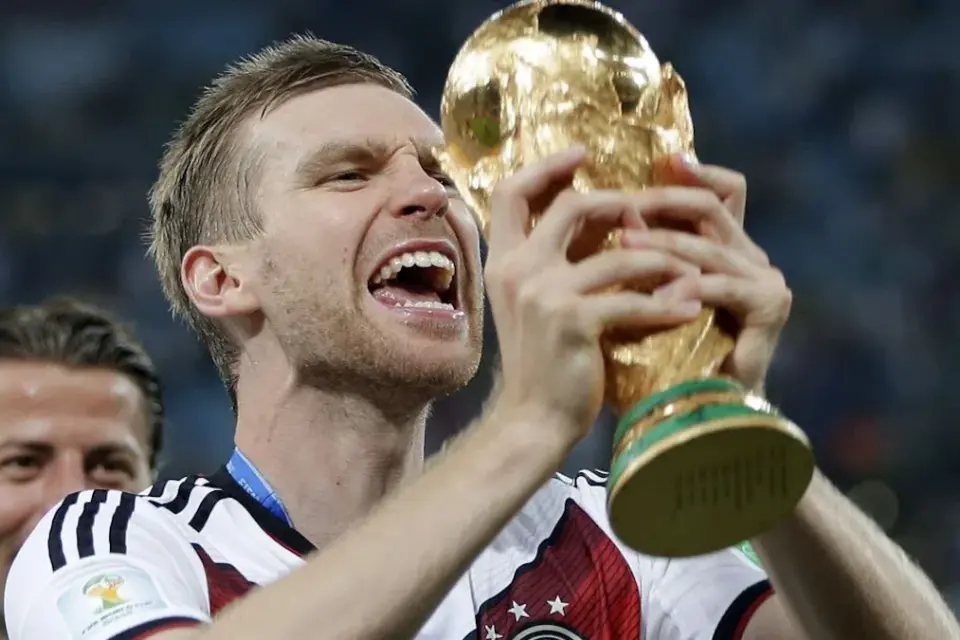 Per Mertesacker spricht &uuml;ber neuen Job als DFB‑Gesch&auml;ftsf&uuml;hrer - BILD