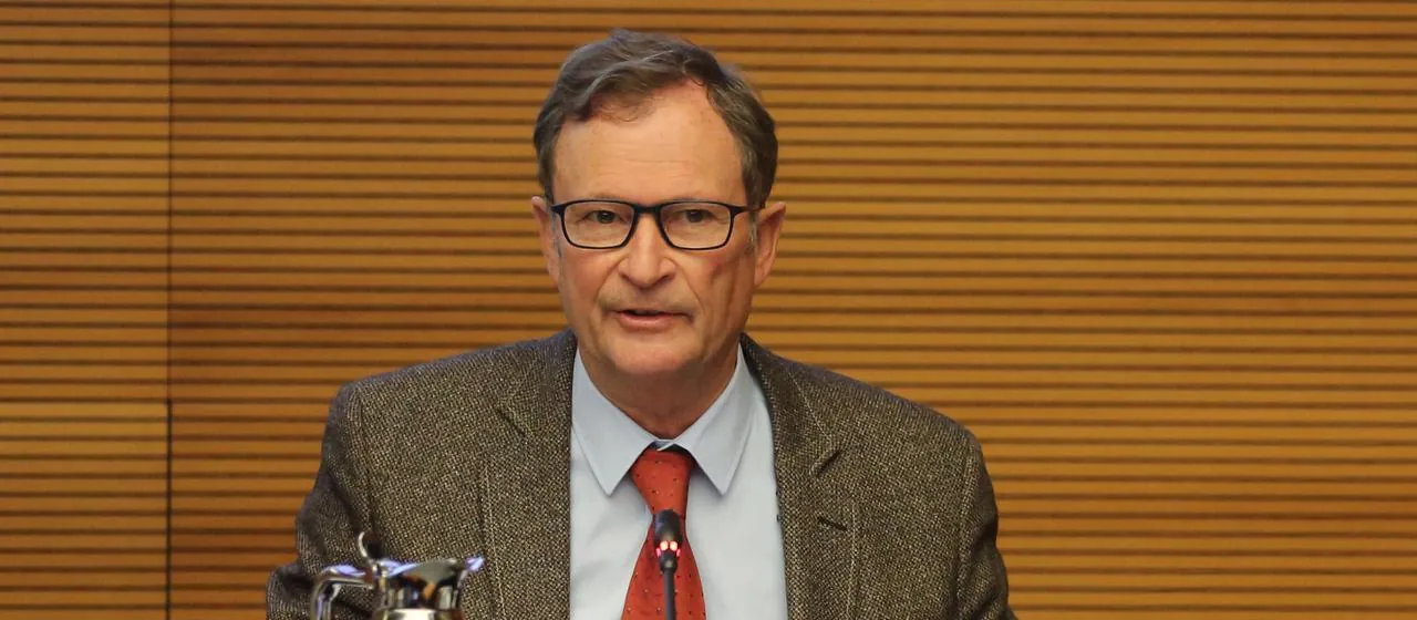 Hans E. Lorenz